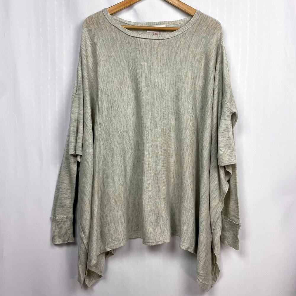 Knox Rose Poncho Sweater Size M Light Heathered Gray Knit Lagenlook Minimalist